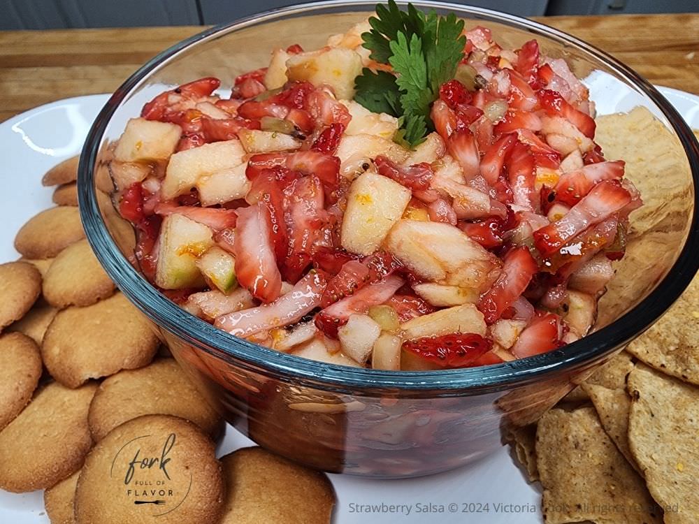 Strawberry Salsa served with vanilla wafers and taco chips