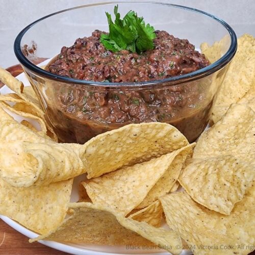 Black Bean Salsa surrounded by crunchy taco chips